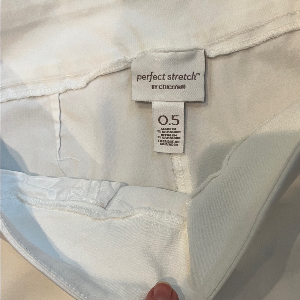 Chico's Perfect Stretch cropped White Pants - Picture 2 of 2